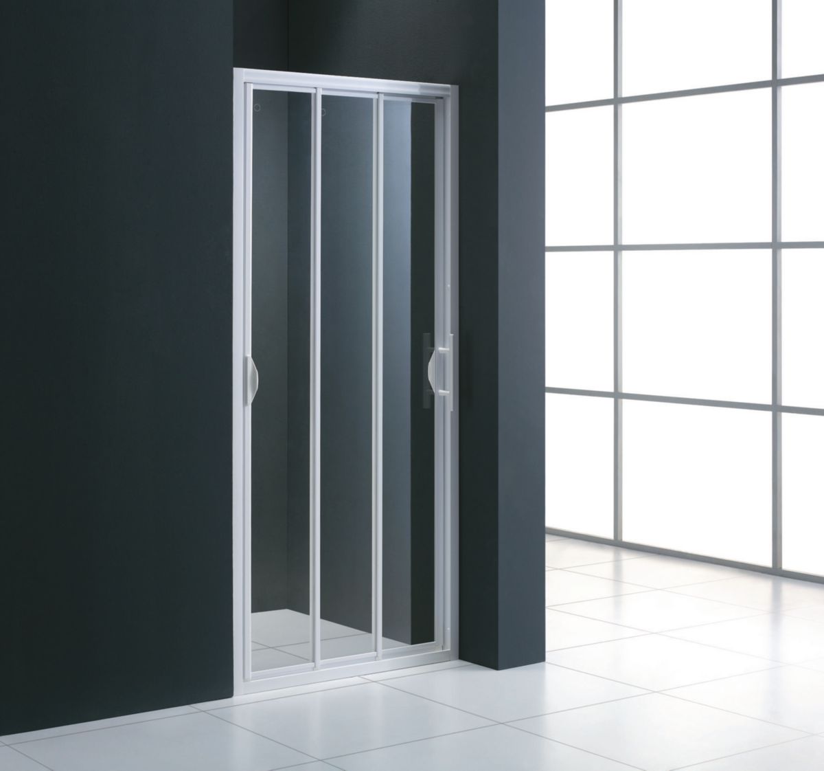 Access facing ALTERNA MEZZO with 3 sliding shutters extendable from 85 to 89 cm transparent glass, Ref.LP3F850. DIAYTAR NIGERIA: Where smart shoppers find everything they need at prices they can afford.