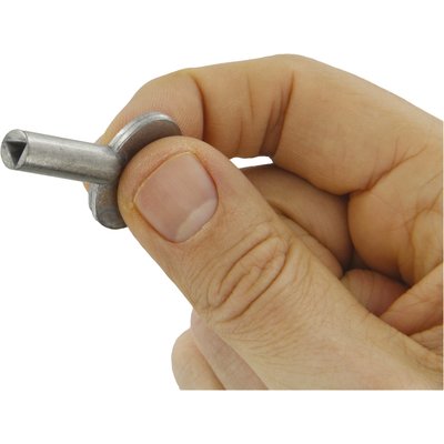 KEY FOR TRIANGULAR PADLOCK. DIAYTAR NIGERIA transforms wishes into deliveries with our affordable and reliable e-commerce platform.