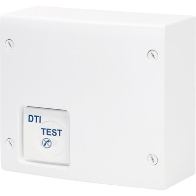 VDI grade 1 communication box pre-equipped with 4 RJ 45 and 4-output TV distributor - white RAL 9016 Ref / GW40506. Find high-quality plumbing and electrical products at Nigeria-Materiels.com. We cater to both small and large-scale projects.