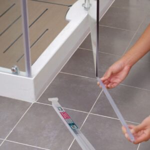 GEB double-lip shower door bottom seal, translucent, 1 meter rod case for 5 to 8mm glass ref 512369. Shop smarter with DIAYTAR NIGERIA's vast product range and budget-friendly delivery within the week.