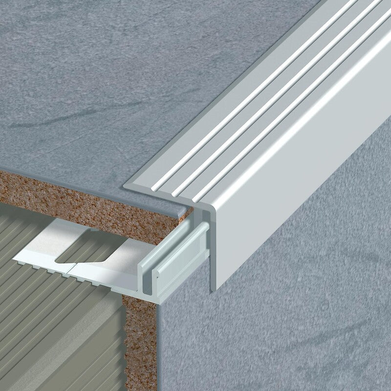 ALUMINUM STEP NOSE 2.70M. Experience the joy of convenient shopping with DIAYTAR NIGERIA's vast selection and quick delivery service.