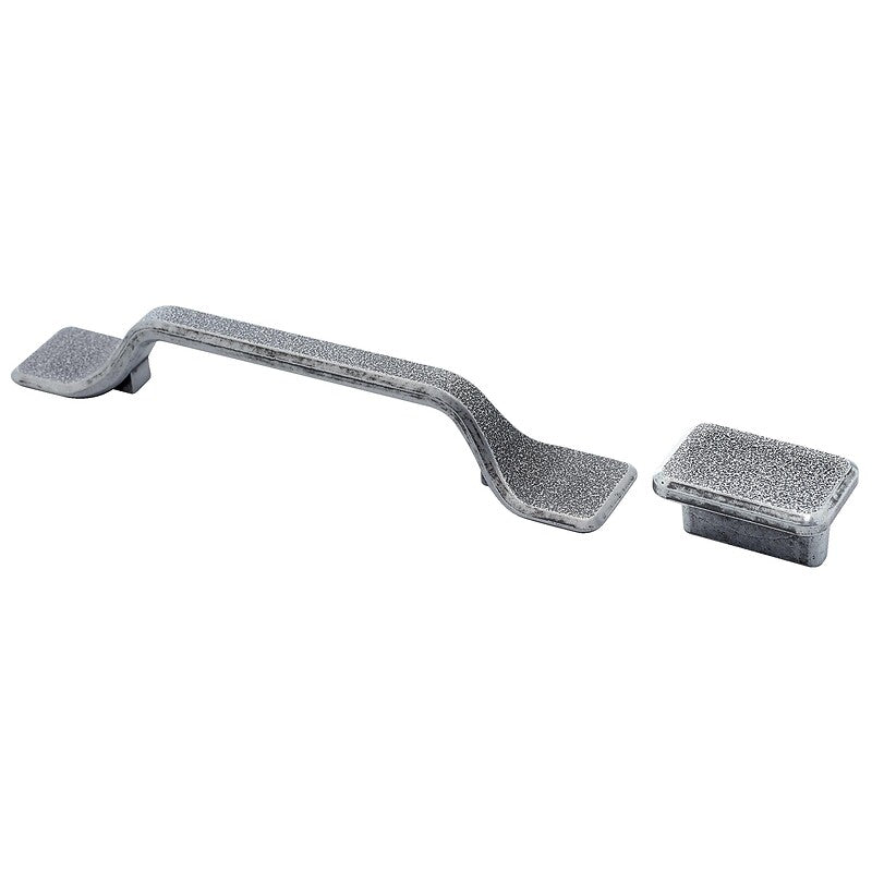 BONES handle length 200 mm center distance 128 mm in zamak black steel finish. Get the best construction and hardware products at Nigeria-Materiels.com. We deliver quality and value.
