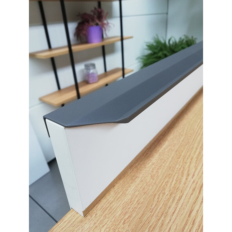 Handles profile 653, anthracite finish, length 1200. Nigeria-Materiels.com provides top-notch plumbing and electrical supplies. Your projects deserve the best tools.