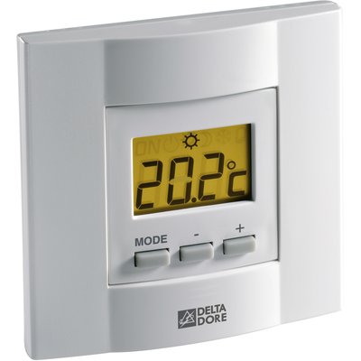 Tybox 53 Electronic Radio Thermostat with Digital Display for Heating and Cooling Ref 6053037. DIAYTAR NIGERIA delivers more than purchases - we deliver affordable shopping solutions within the week.