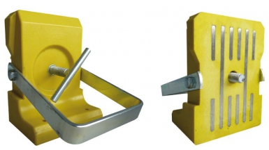 COFRA MAGNET WITH T-KEY - L154/L150/H80 - SLIDE RESISTANCE: 110 KG. DIAYTAR NIGERIA brings the joy of affordable shopping to your fingertips with delivery in less than 8 days.