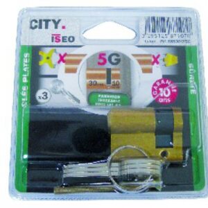 BLISTER 1/2 CYLINDER “CITY 5G” BRASS 30X10 3 KEYS. Shop for everything you need at DIAYTAR NIGERIA, with budget-friendly prices and quick delivery.