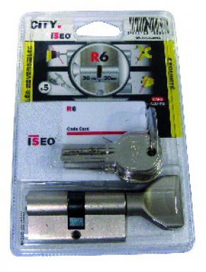 BLISTER CYLINDER WITH BUTTON “ISR6” NICKEL PLATED 30X30 5 REVERSIBLE KEYS. Nigeria's favorite online shopping platform, DIAYTAR offers unbeatable prices and delivery within a week.