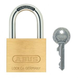 BLISTER PACK OF 2 PADLOCKS BRASS CASE 60/20 MM STEEL SHACKLE H. 13 MM. DIAYTAR NIGERIA: Where every purchase is affordable and delivery is always within a week.