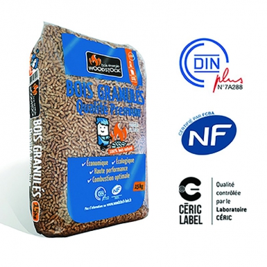 WOOD PELLETS NF - 15 KG BAG. DIAYTAR NIGERIA: Where quality products become affordable with our nationwide shipping service.
