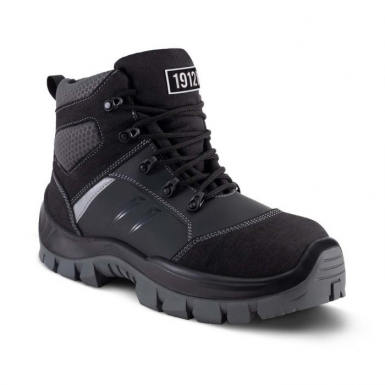 HOT PEPPER SAFETY SHOE - SIZE 41. Shop from our extensive catalog at DIAYTAR NIGERIA and enjoy doorstep delivery in just 5-8 days.