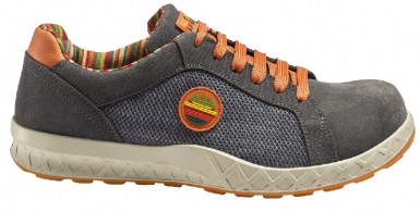 PRIMATO PROGRESS S1P SRC SAFETY SHOES - SIZE 43. Your complete shopping solution, DIAYTAR NIGERIA delivers variety and value within the week.