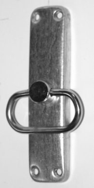 CREMONE N°3 SURFACE MOUNTED ZINC-PLATED HOUSING, NICKEL-PLATED RING FOR D-ROUND RODS 16X6. DIAYTAR NIGERIA: Where shopping dreams become reality with budget-friendly prices and prompt delivery.