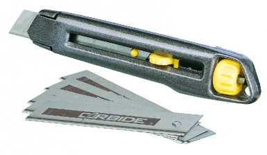 18 MM INTERLOCK CUTTER - INTERLOCK BLADE LOCKING SYSTEM TO PREVENT BLADE LIFTING + 5 FREE CARBIDE BLADES. Experience the convenience of boundless shopping with DIAYTAR NIGERIA's vast selection and quick delivery.