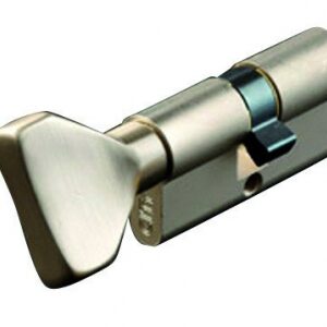 CYL. 2 ENTRIES EUROPEAN PROFILE 5 PINS (30BX30) NICKEL-PLATED BRASS 3 INTERLOCKING KEYS. DIAYTAR NIGERIA combines affordability with convenience, delivering your purchases within 5-8 days.