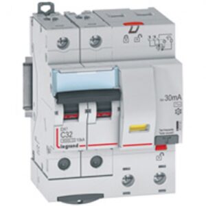 MONOBLOC DIFFERENTIAL CIRCUIT BREAKER DX36000 10KA HIGH ARRIVAL AND LOW OUTLET SCREW 2P 230V~ TO 400V~ - 16A - TYPEAC 30MA. DIAYTAR NIGERIA brings quality products to every corner of Nigeria at prices everyone can afford.