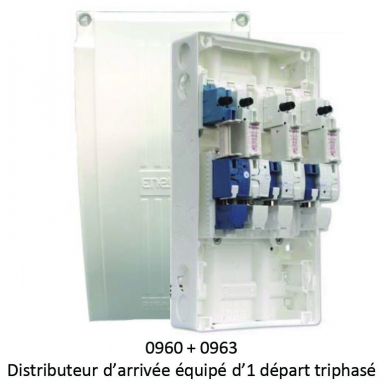 200A INLET DISTRIBUTOR (DELIVERED BARE) - CONNECTION CAPACITY CU 25 TO 95 MM2 / AL. 35 TO 95 MM2 - DIM. HXLXP: 430X235X166 MM. DIAYTAR NIGERIA: Your trusted partner for affordable online shopping with reliable delivery timeframes.