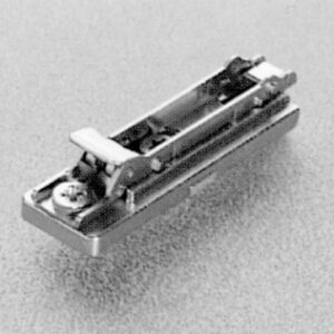 STRAIGHT ZAMAC BASE WITH CLIPS AND VERTICAL ADJUSTMENT (PRICE PER 100 P.). Shop with confidence at DIAYTAR NIGERIA, offering extensive product variety with nationwide delivery.