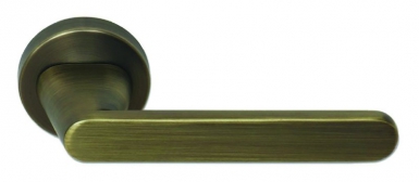 SET ON FLOOR ROSCETTE BRONZE FINISH. Shop from anywhere in Nigeria with DIAYTAR's extensive selection and budget-friendly shipping options.