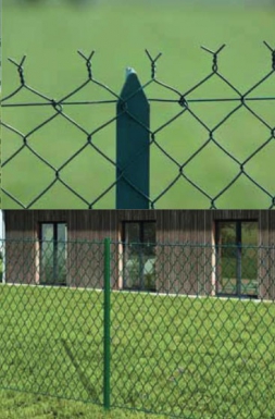 GREEN PLASTIC-COATED SINGLE-TWIST FLEXIBLE MESH 50X50 MM WIRE Ø 2.7 MM HEIGHT 2.00 M ROLL OF 25M NOT COMPACTED. DIAYTAR NIGERIA: Your partner in affordable e-commerce with dependable delivery across Nigeria.