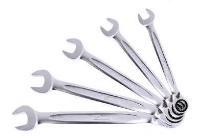 SET OF 5 REVERSIBLE RATCHET COMBINATION WRENCHES - 8-10-13-17-19 MM. Shop smarter, not harder with DIAYTAR NIGERIA - thousands of products at your fingertips with affordable delivery.