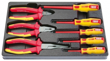 SET OF 7 INSULATED PLIERS AND SCREWDRIVERS 1000V 2 SLOTTED SCREWDRIVERS + 2 PHILIPS SCREWDRIVERS + 1 DIAGONAL CUTTING PLIERS + 1 UNIVERSAL PLIERS + 1 STRAIGHT HALF-ROUND NOSE PLIERS. Your shopping needs fulfilled through DIAYTAR NIGERIA's extensive selection and nationwide delivery.