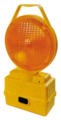 AUTOMATIC FLASHING SIGNAL LIGHT, 360° DIFFUSER ROTATION, 2 6V BATTERIES. DIAYTAR NIGERIA brings retail convenience to your screen with affordable prices and dependable shipping.