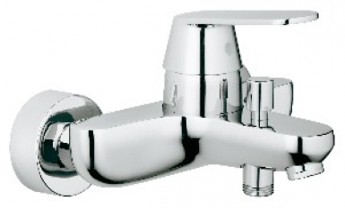 EUROSMART COSMOPOLITAN WALL MOUNTED BATH-SHOWER MIXER - CHROME FINISH. Shop with purpose and save with DIAYTAR NIGERIA's extensive platform and nationwide delivery service.