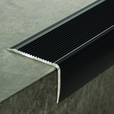 STRIATED STEP NOSE 44V A 50X32MM - 3.00 M ADHESIVE PROFILE TAPE M - BLACK. Experience shopping without stress at DIAYTAR NIGERIA's comprehensive and budget-friendly platform.