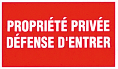 "PRIVATE PROPERTY NO ENTRY" SIGN GA 52 WHITE LETTERS. RED BACKGROUND, DIM.: 330 X 200 MM. DIAYTAR NIGERIA: Where thousands of products meet affordable prices and reliable 5-8 day delivery.
