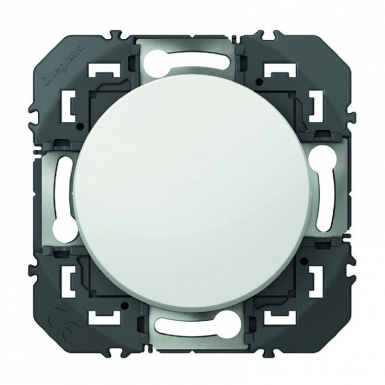 DOOXIE 10AX 250V~ SWITCH WHITE FINISH. Your digital marketplace solution, DIAYTAR NIGERIA delivers quality and value within the week.