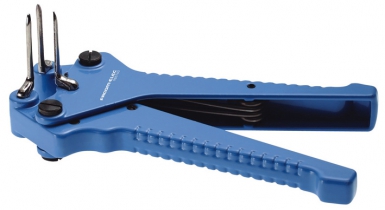 SLEEVING PLIERS - FOR WIRES Ø 1.75 TO 9 MM - LENGTH 140 MM. DIAYTAR NIGERIA: Connecting Nigerians with their needs through affordable prices and 5-8 day shipping.