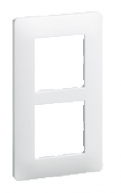 WHITE DOUBLE VERTICAL PLATE DIM. 80X137 MM CENTRE DISTANCE 57. DIAYTAR NIGERIA transforms dreams into deliveries with our affordable prices and reliable shipping.