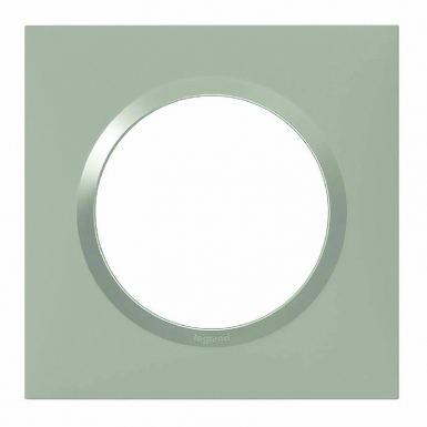 DOOXIE SQUARE PLATE 1 POST FEATHER FINISH. Shop with confidence at DIAYTAR NIGERIA, Nigeria's premier affordable e-commerce platform.