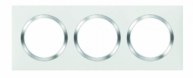 DOOXIE 3-POST SQUARE PLATE WHITE FINISH WITH CHROME EFFECT RING. DIAYTAR NIGERIA: Where smart shoppers find everything they need at prices they can afford.