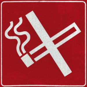ADHESIVE PLEXIGLAS PLATE 90X90 MM NO SMOKING. DIAYTAR NIGERIA brings affordable products to every doorstep with our reliable 5-8 day shipping.