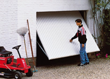 OVERHEAD TILTING GARAGE DOOR TYPE 122. DIAYTAR NIGERIA connects your desires with reality through our affordable e-commerce platform and quick delivery.