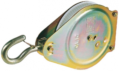 RATCHET PULLEY - LOAD LOCKING BETWEEN EACH TRACTION - SHEAVE Ø 210 MM - ROPE Ø 25 MM - MAXIMUM FORCE: 150 KG. DIAYTAR NIGERIA: Where every click leads to affordable purchases delivered promptly to your door.