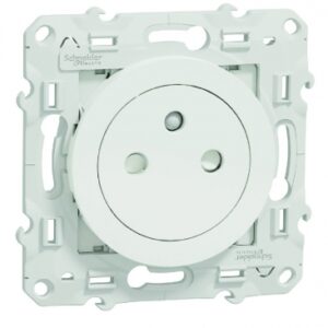2P+T FLUSH PLUG 16A 250VAC WHITE TRIM - SCREW FIXING. DIAYTAR NIGERIA: Redefining e-commerce with affordable prices and reliable nationwide shipping.