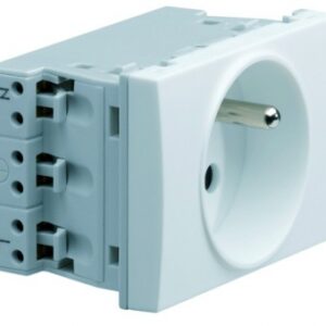 SINGLE 2-POLE NORMAL SOCKET + EARTH WITH DIRECT CLIP 45 WHITE. Shop with confidence at DIAYTAR NIGERIA, offering thousands of products with budget-friendly shipping.