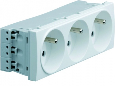 TRIPLE 2-POLE EARTH DIRECT CLIP-ON NORMAL SOCKET 45 WHITE. DIAYTAR NIGERIA: Where affordable online shopping meets reliable delivery across Nigeria.