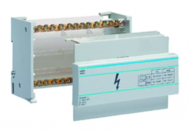 STAGED STRIP DISTRIBUTOR IN 90A BIPOLAR DIM. LXHXP: 129X86X44 MM. DIAYTAR NIGERIA brings retail convenience to your screen with affordable prices and dependable shipping.