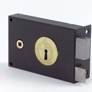 LOCK GRID 4 GORGES 1/2 T REV. HORIZ. 2 KEYS BLACK STEEL SAFE 140X88 GHE. Shop with ease at DIAYTAR NIGERIA and enjoy our extensive product range delivered at affordable rates.