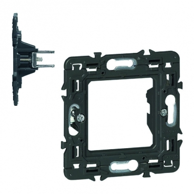 CLAW SUPPORT FOR MOSAIC OR CÉLIANE FOR 1 STATION OR 2 MODULES. Discover the convenience of DIAYTAR NIGERIA's vast e-commerce platform with delivery in just 5-8 days.