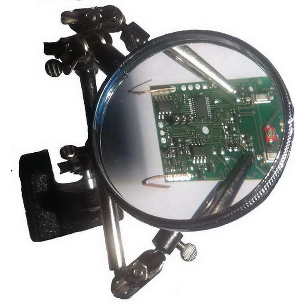 Circuit board magnifying glass pliers. Discover the perfect balance of selection and value with DIAYTAR NIGERIA's nationwide e-commerce platform.